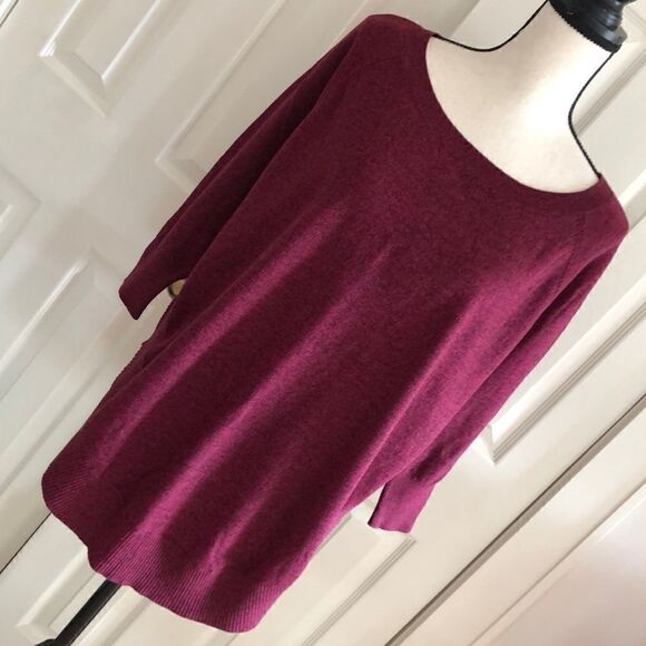 Express 3/4 Sleeve Burgundy Sweater - Picture 2 of 16